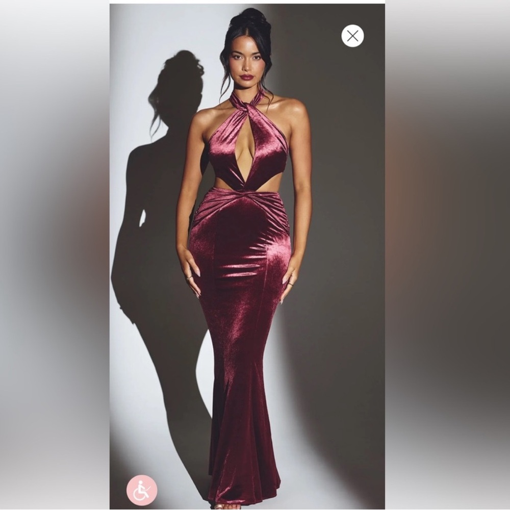 Oh Polly velvet dress
